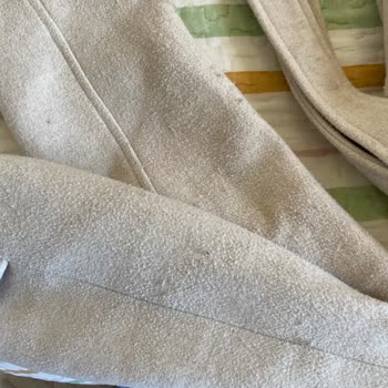 Bershka Refused My Return Request for a Coat That Pilled Excessively in a Month