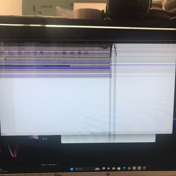 Kırık Monitör Ekranı İçin Garanti Sorunu