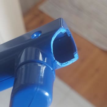 Yeni Süpürge, Kırık Tutacak Ve Hayal Kırıklığı