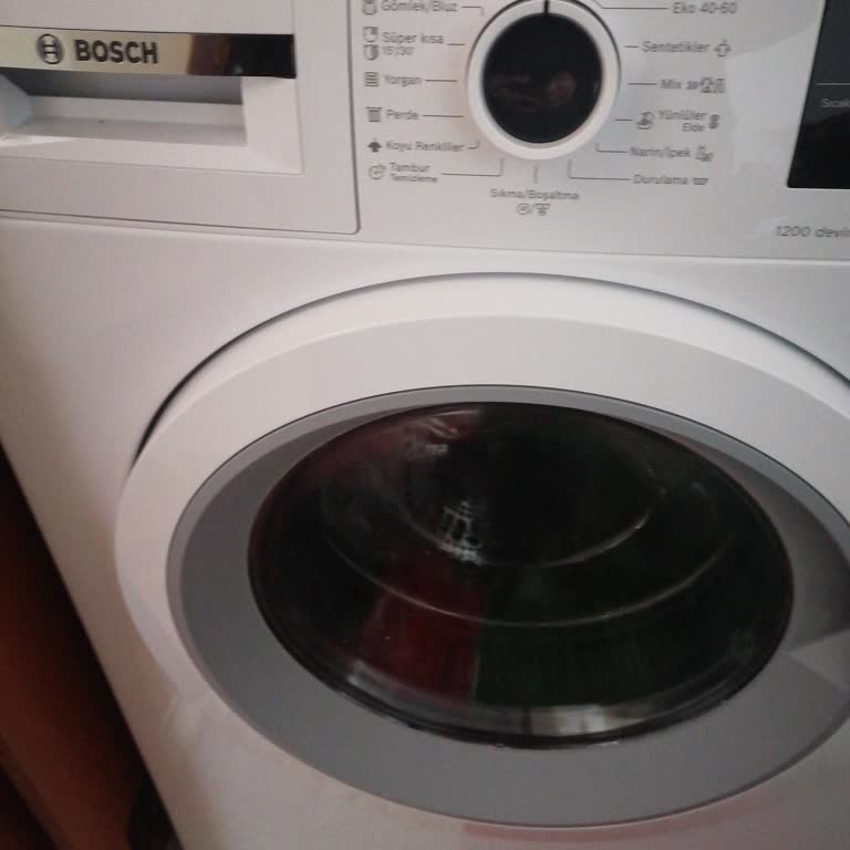 Yeni Bosch Çamaşır Makinesi Kırışıklık Sorunuyla Hayal Kırıklığı Yaratıyor