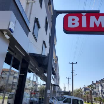 BİM Mağazasında Yaşanan Müşteri Hizmetleri Felaketi