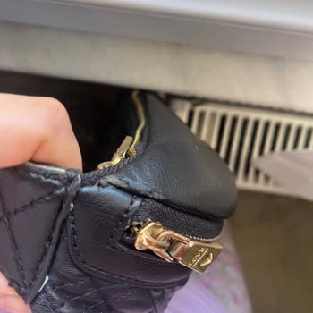 Moschino Çantada Kalite Sorunu