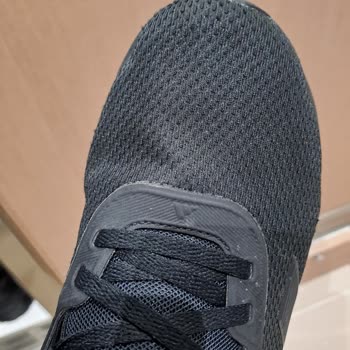 Ayakkabılarımın Üst File Kısımları Patladı, Destek Bekliyorum