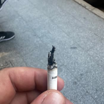 Kalitesiz Sigaralar: Tüketici Deneyimi Ve Sorunlar