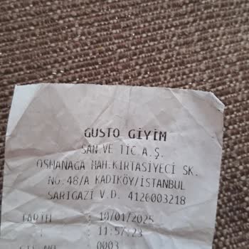 Gusto Montumda Tüylenme Ve Deformasyon Sorunu