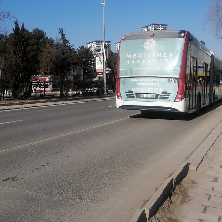 Otobüs Şoförünün Duyarsızlığı İşime Gecikmeme Neden Oldu