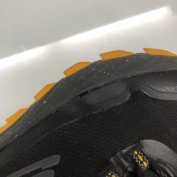 Skechers Ayakkabılarında Beklenmedik Açılma Sorunu
