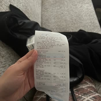 Açılmış Maskara Ve Reddedilen Şikayet Talebi
