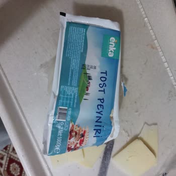 Tost Peynirinde Plastik Parça Şoku