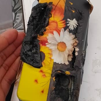 Tehlikeli Telefon: Casper'ın Şarjda Kıvılcım Çıkaran Cihazı