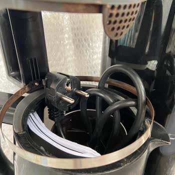 Karaca'nın Çay Makinesi Kabusu: Üç Yıllık Mağduriyet