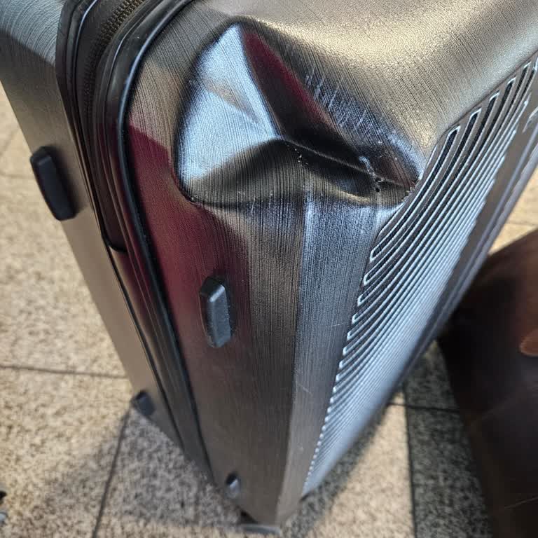 Massiver Gepäckschaden bei Sunexpress Flug wird nicht erstattet