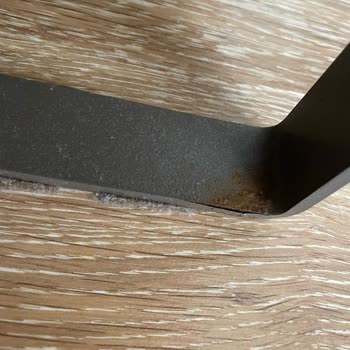 Paslanmaz Denilen Koltuk 10 Ayda Paslandı