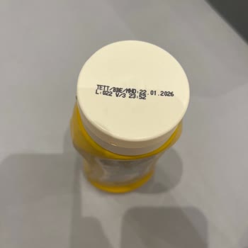 Tukaş Hardal'da Plastik Ve Kimyasal Koku Şoku