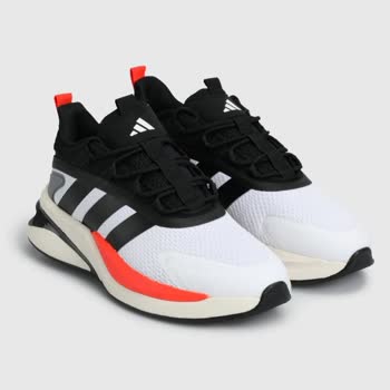 Adidas Ayakkabı Sıkma Sorunu Ve Çözüm Eksikliği