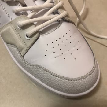 Kırık Ve Kirli Ürün Satışı: SuperStep'te Hayal Kırıklığı