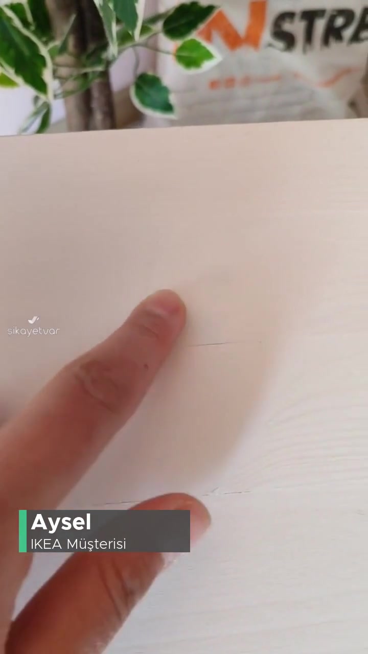IKEA Hemnes Komodin Üzerinde Çatlama videonun kapak resmi
