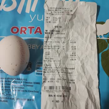 Yanıltıcı Yumurtalar: Paket Üzerindeki Boyut Yanıltması