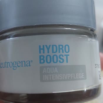 Kaliteli Marka Umuduyla Aldığım Krem Cildimi Mahvetti!