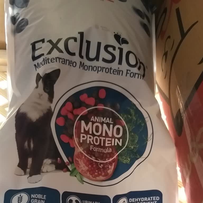 Petlebi'den Aldığım Kedi Maması Bayat Veya Sahte Çıktı