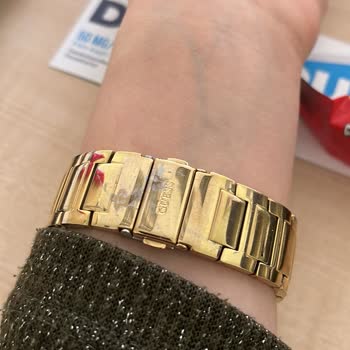 Guess Saatin Kordonunda Renk Solması Sorunu