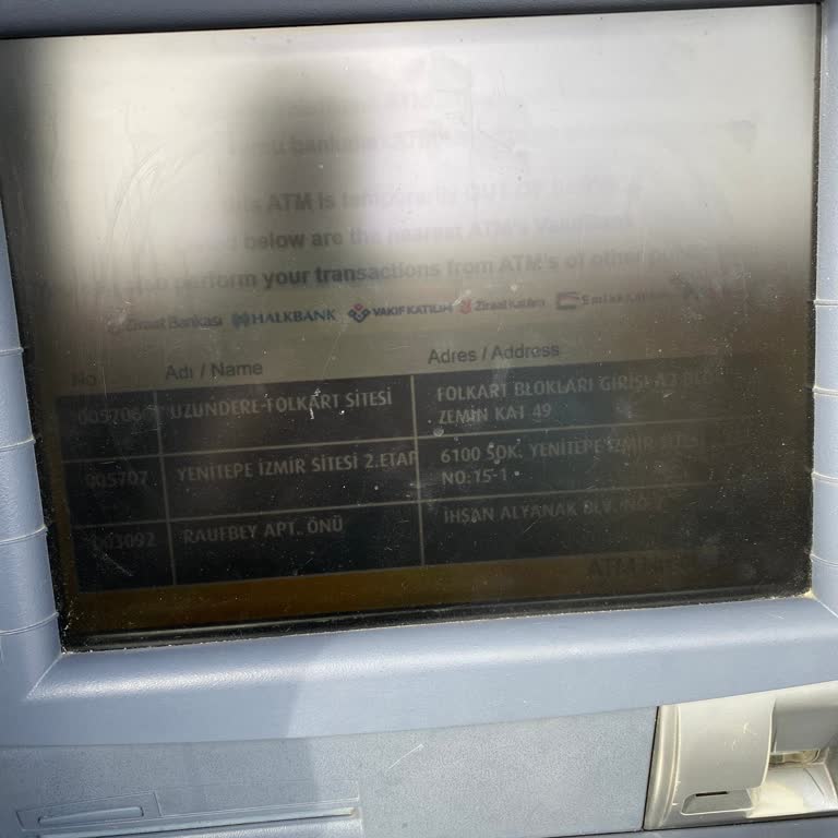ATM'de Kalan 10 Bin TL'nin İadesi Bekleniyor