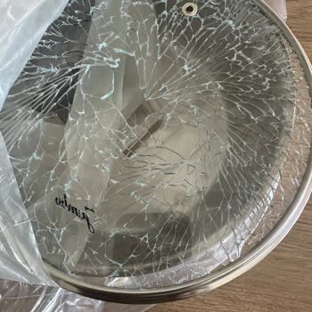 Kırık Tencere Seti Ve İade Sorunu