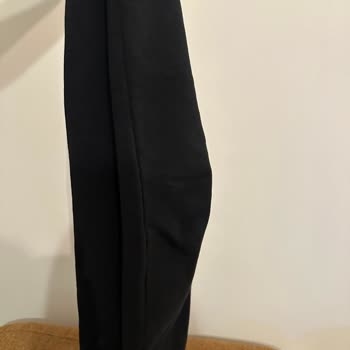 Kısa Sürede Diz Yapan Eşofman Ve Yetersiz Müşteri Hizmeti