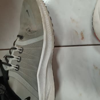 Nike Ayakkabıda Beklenmedik Kalite Sorunu
