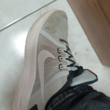 Nike Ayakkabıda Beklenmedik Kalite Sorunu