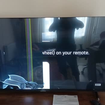 Kırık Televizyon Ve İlgisiz Müşteri Hizmetleri