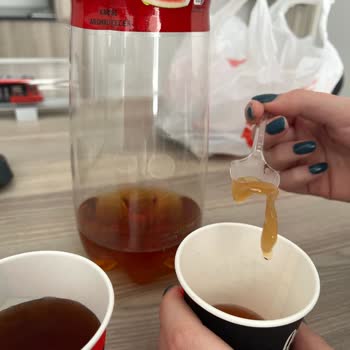 Fuse Tea İçinde Jel Benzeri Madde Şoku