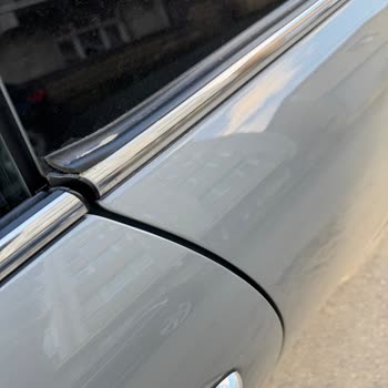 Mini Cooper'da Fitil Sorunu: Su Sızdırıyor!