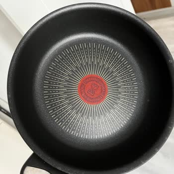 Tefal Tava: Beklenmedik Çizikler Ve Kalite Sorunu