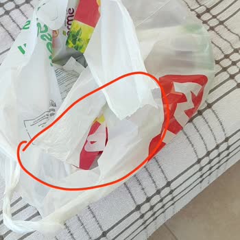 BİM Poşetlerinin Kalitesizliği Ve Kulpların Sürekli Kopması