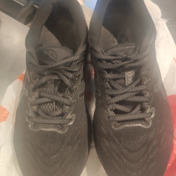 Asics Ayakkabının Beklenmedik Yırtılması