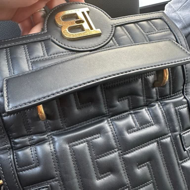 Balmain Çanta Hayal Kırıklığı: Müşteri Hizmetleri Yetersizliği