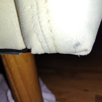 Yağmurlu Gecede Islak Ve Kusurlu Ürün Teslimatı