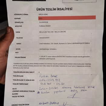Yağmurlu Gecede Islak Ve Kusurlu Ürün Teslimatı