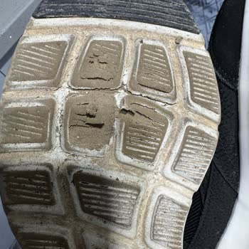 Skechers Ayakkabılarının Dayanıklılık Sorunu