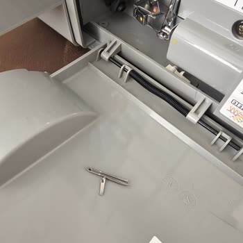 Singer Overlok Makinesi Hayal Kırıklığı: İğne Ve İp Sorunları