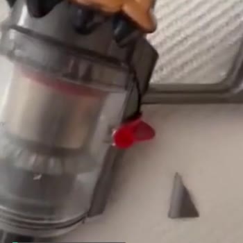 V12 Malzeme Kalitesizliğine Dyson Duyarsızlığı