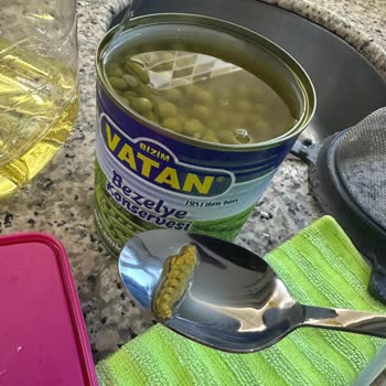 Vatan Konserve Bezelye'de Tırtıl Şoku