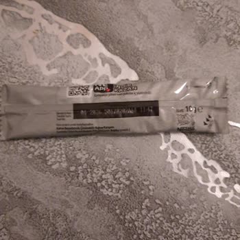 Nescafe Paketinde Tuhaf Tat