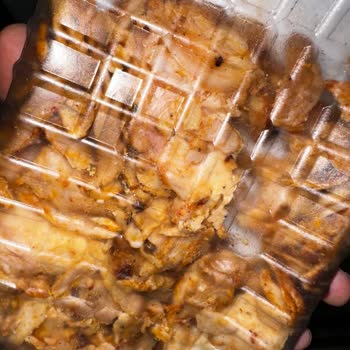 Pişmiş Denilen Tavuk Çiğ Çıktı: Banvit'e Güven Sarsıldı