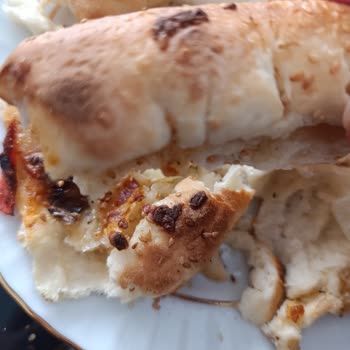 Hayal Kırıklığı: Eksik Sos Ve Bayat Nefis Kenar