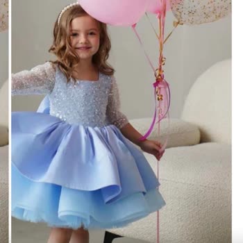 Larissa Gogel Kızımın Doğum Günü Elbisesi Hayal Kırıklığına Dönüştü