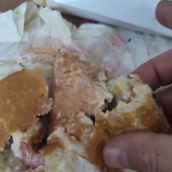 Popeyes Alanya Cikcilli Şubesinde Hayal Kırıklığı Yaratan Fanatik Kova Deneyimi