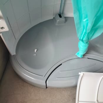 Ebebek'te Kırık Ürün Ve Çözülmeyen İade Süreci Hayal Kırıklığı Yarattı