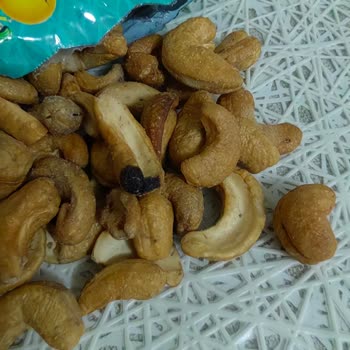 Simbat Kuruyemiş Küflü Ve Acı Kaju Şikayeti